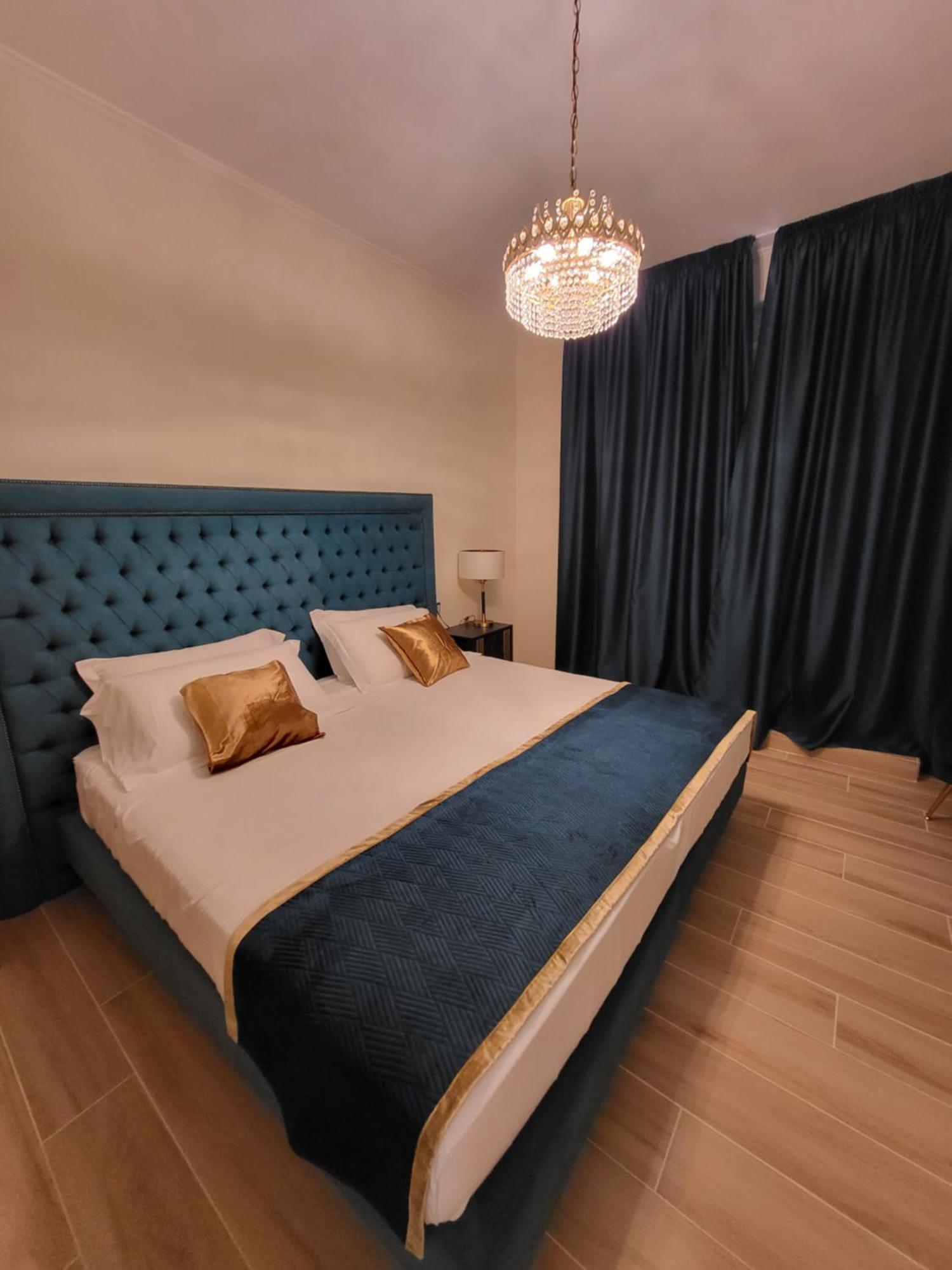 Villamara Luxury Rooms La Spezia Bilik gambar