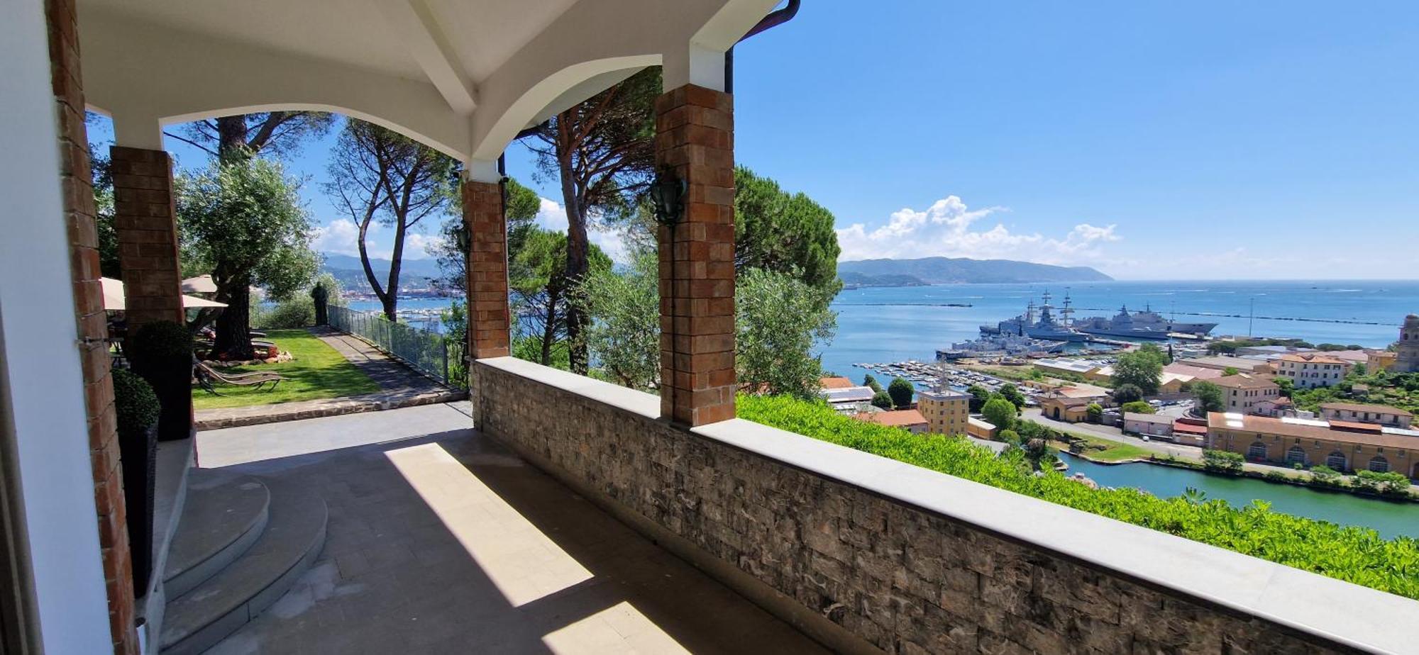 Villamara Luxury Rooms La Spezia Luaran gambar