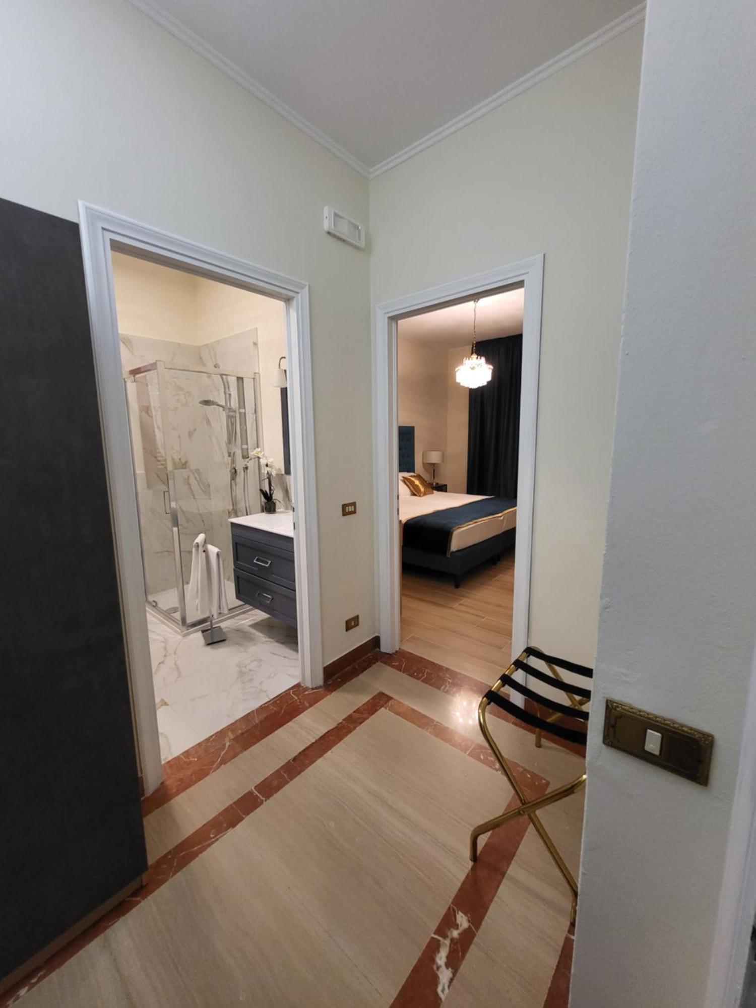 Villamara Luxury Rooms La Spezia Bilik gambar